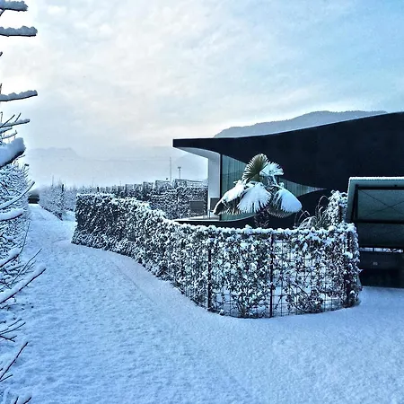 Mirror Holiday home *